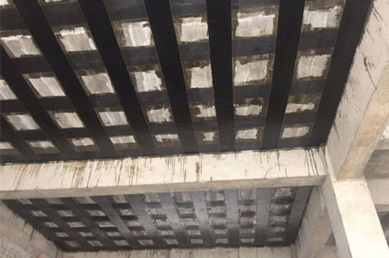 碳纖維加固施工方便，質(zhì)量可靠